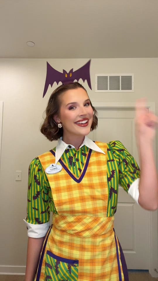 Post 8 by emily on TikTok (video)