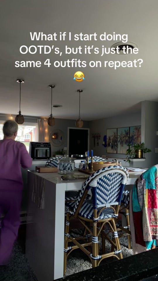 Post 7 by JALMODOVAR on TikTok (video)