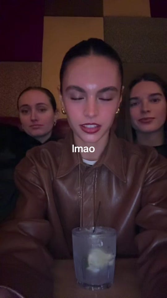 Post 10 by valentinaafm00 on TikTok (video)