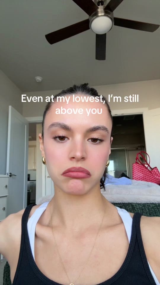 Post 1 by valentinaafm00 on TikTok (video)