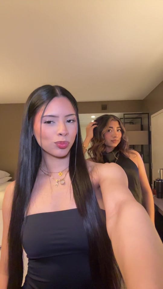 Post 1 by MONICA on TikTok (video)