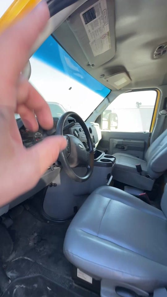 Post 7 by Autos en Subasta USA | BROKER on TikTok (video)