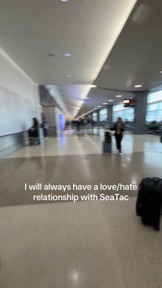 Post 6 by lizzie 🩵💛🩷 on TikTok (video)