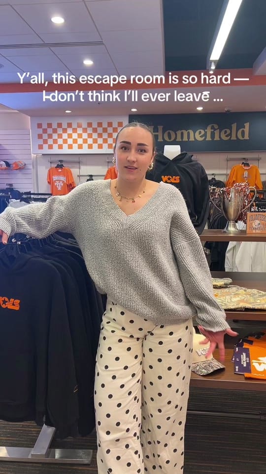 Post 2 by VolShop on TikTok (video)