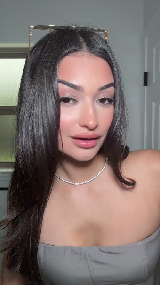 Post 7 by sara isabella on TikTok (video)