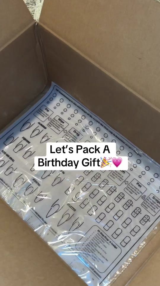 Post 6 by Nails In Paradise on TikTok (video)