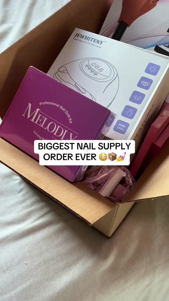 Post 7 by Nails In Paradise on TikTok (video)