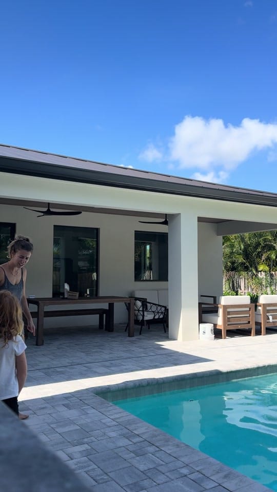 Post 5 by Kristen Brunosson on TikTok (video)