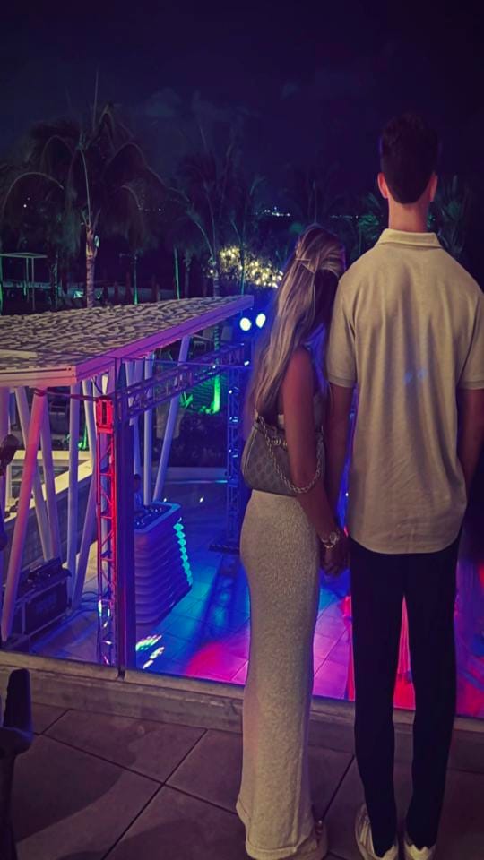 Post 3 by Caroline on TikTok (video)