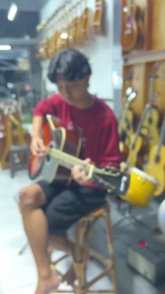 Post 8 by Adi gitar jambi on TikTok (video)