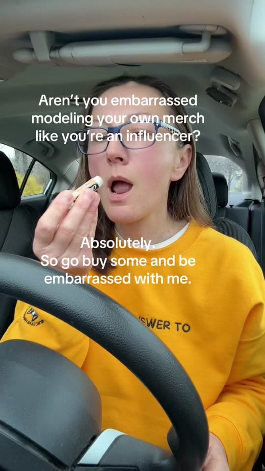 Post 10 by kallmegabi on TikTok (video)