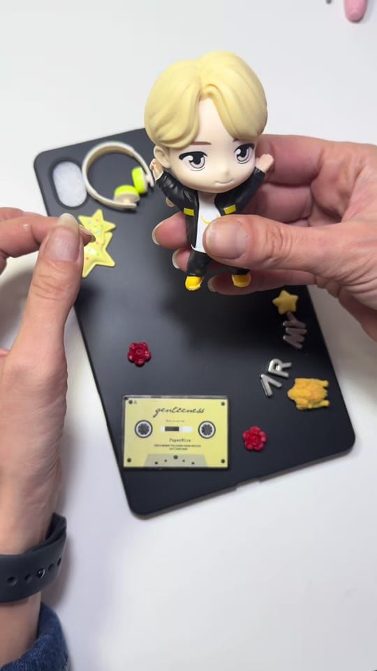 Post 6 by hobbohobby on TikTok (video)