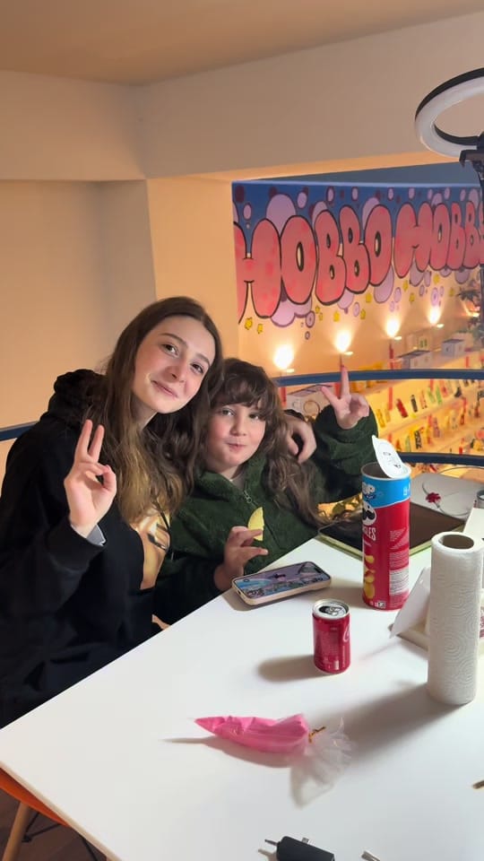 Post 10 by hobbohobby on TikTok (video)
