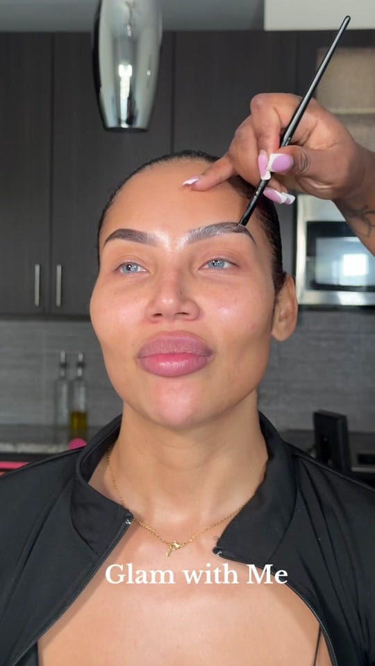 Post 10 by Jam | Dallas MUA on TikTok (video)