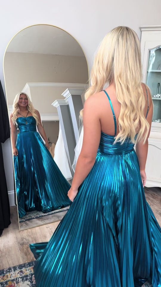 Post 10 by Engagements Boutique on TikTok (video)