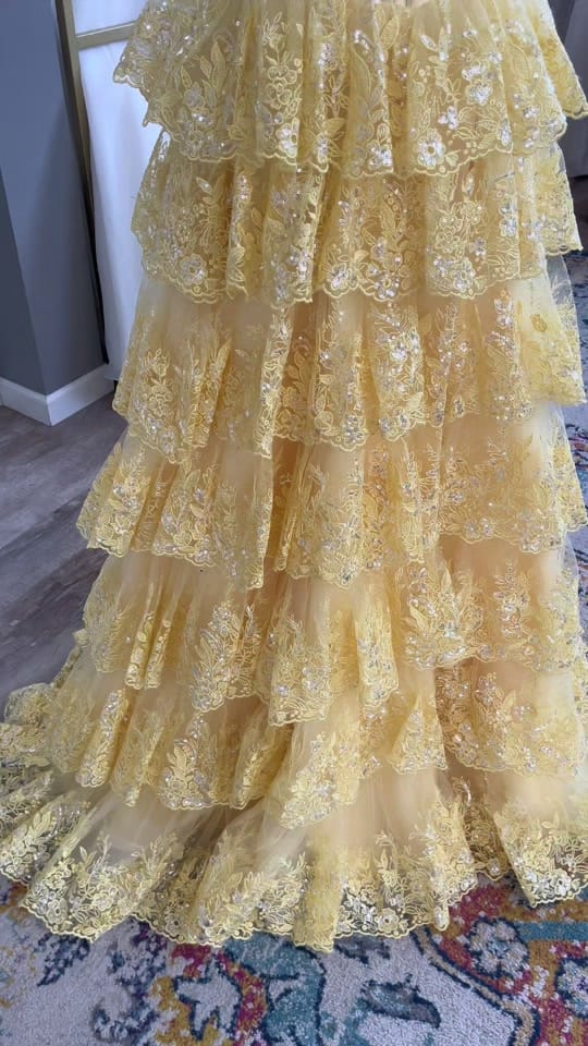 Post 1 by Engagements Boutique on TikTok (video)
