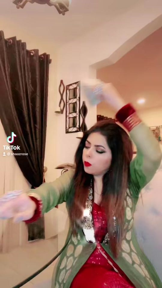 Post 6 by Shaazrose on TikTok (video)