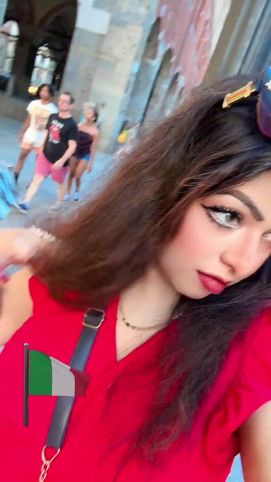 Post 3 by Shaazrose on TikTok (video)