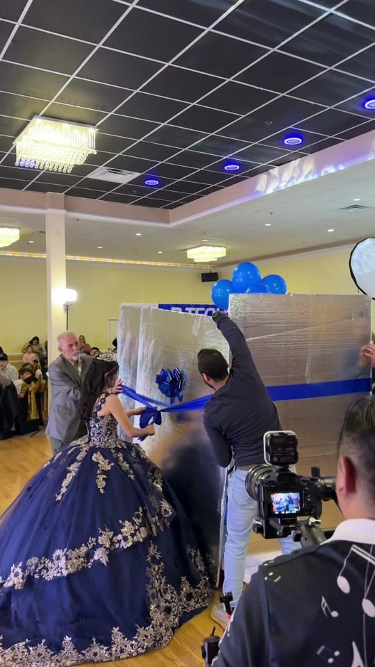 Post 8 by Hollywood Vanity Co on TikTok (video)