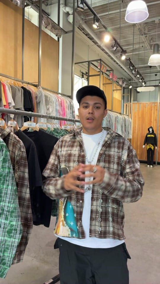 Post 9 by heavensneakershop on TikTok (video)
