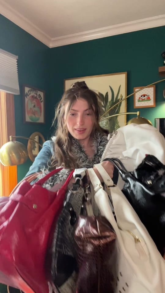Post 2 by shedheadvintage on TikTok (video)