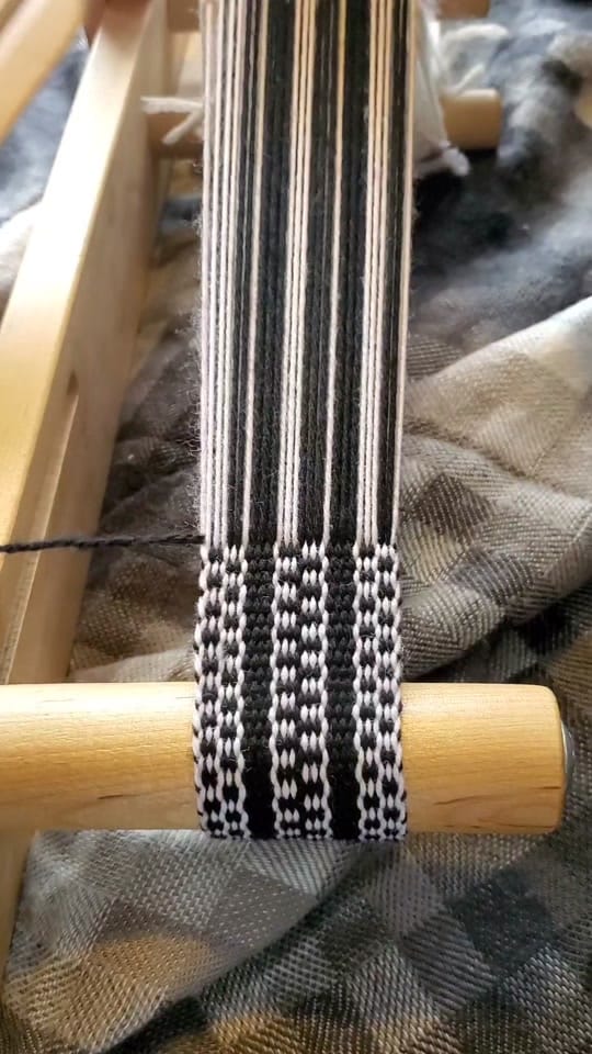Post 1 by scían hayes (they) on TikTok (video)