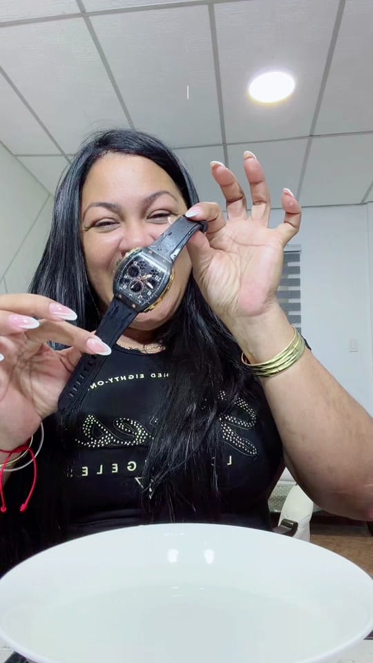 Post 4 by Yanibel Correa on TikTok (video)