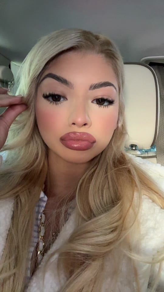 Post 4 by aleeya on TikTok (video)