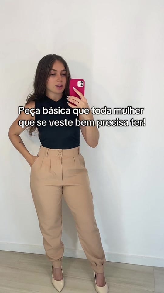 Post 1 by Nadia Vimercat on TikTok (video)