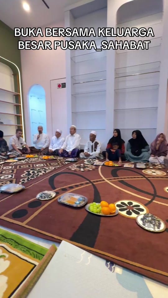 Post 2 by zainab on TikTok (video)
