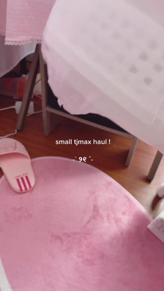 Post 3 by 🎀 on TikTok (video)