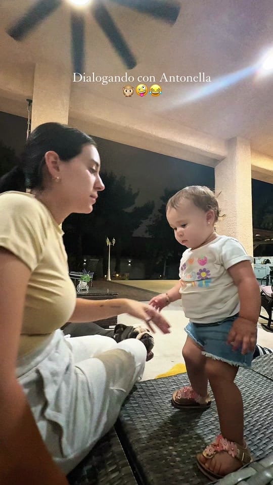 Post 9 by Dani | Lifestyle & Vlogs on TikTok (video)