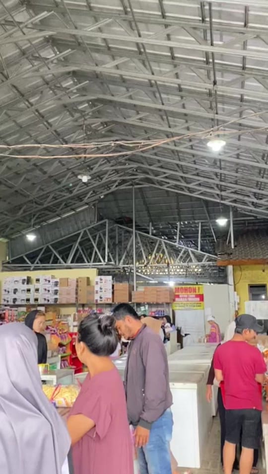 Post 10 by OWNER DEVIOLSHOP on TikTok (video)
