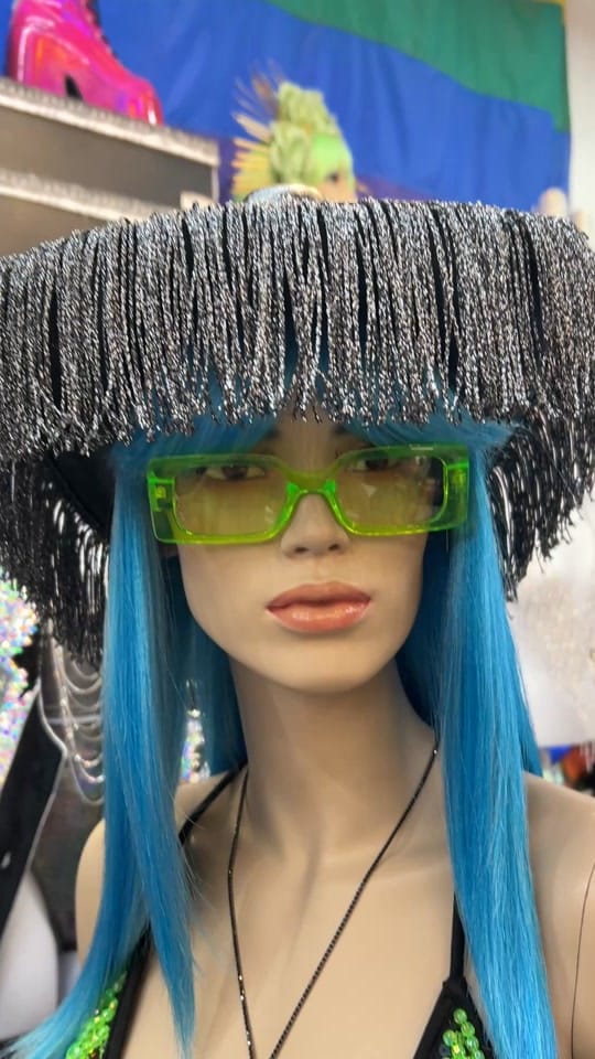 Post 4 by No Rules Fashion on TikTok (video)