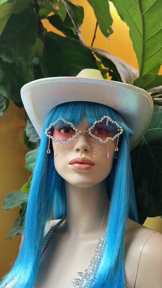 Post 9 by No Rules Fashion on TikTok (video)