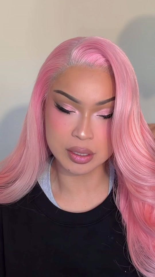 Post 3 by kam 🎨✴️ on TikTok (video)