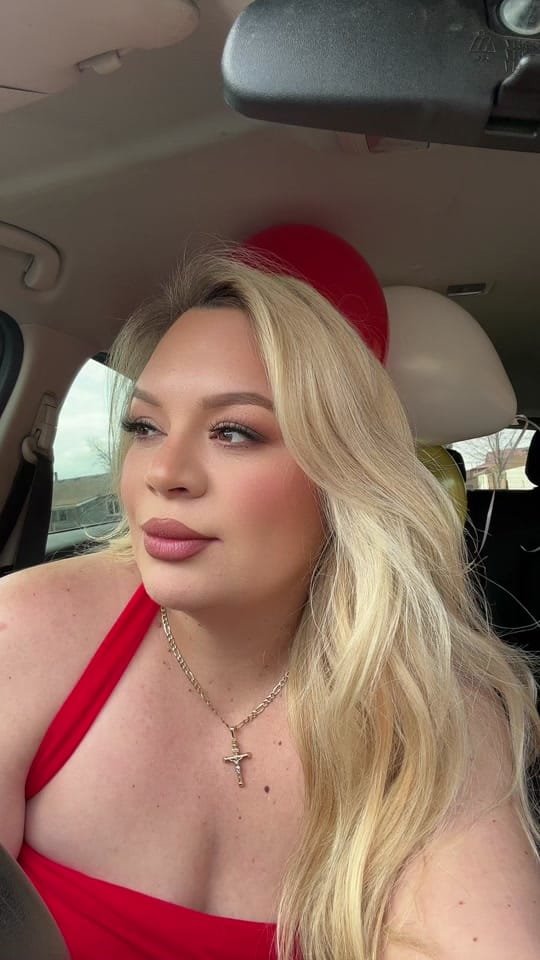Post 10 by Yoselinyahaira on TikTok (video)