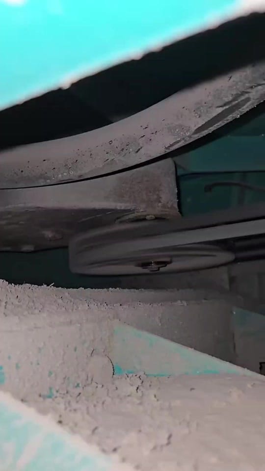 Post 3 by Glease on TikTok (video)