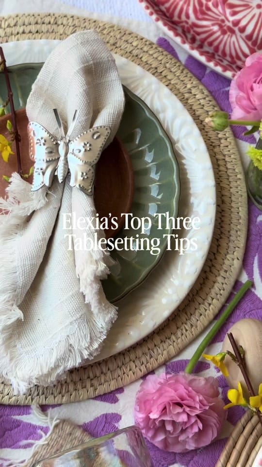 Post 7 by Artelexia on TikTok (video)