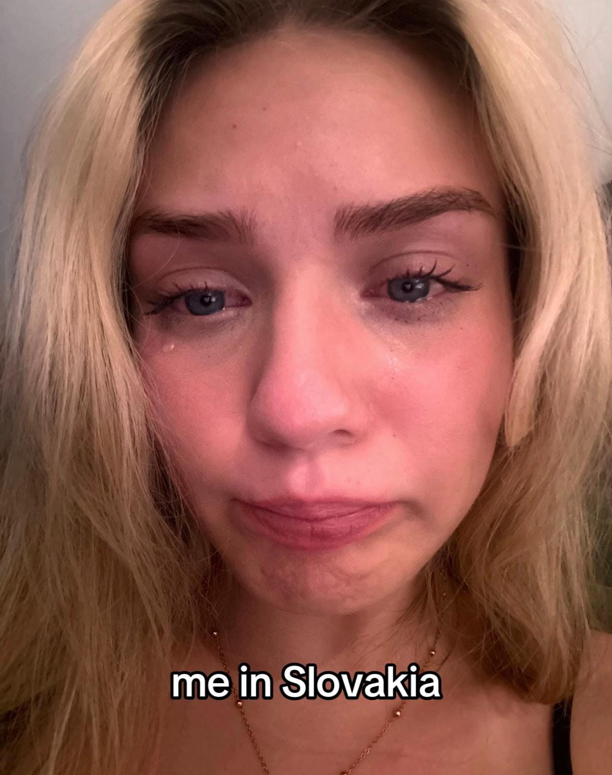 Post 6 by sofi on TikTok (video)