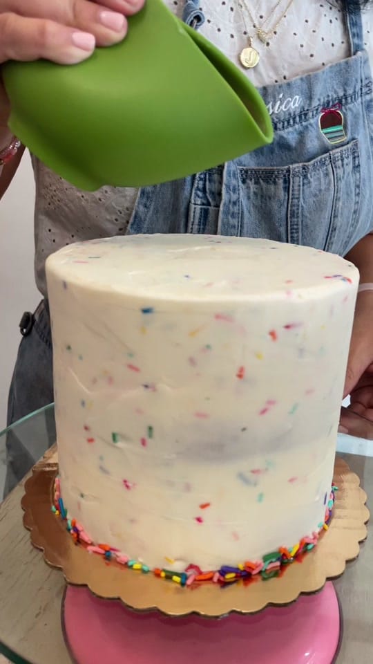 Post 8 by SweetGemCupcakes on TikTok (video)
