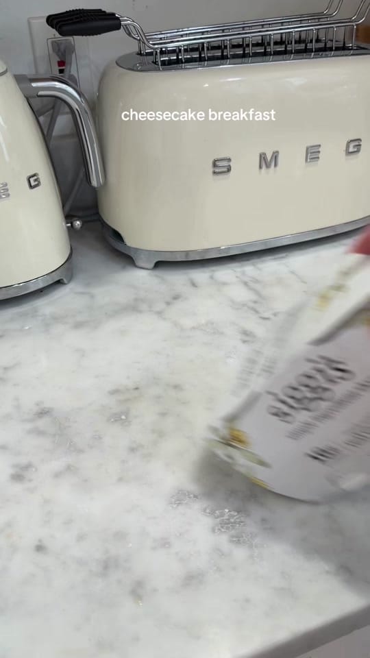 Post 7 by The_hayeks on TikTok (video)