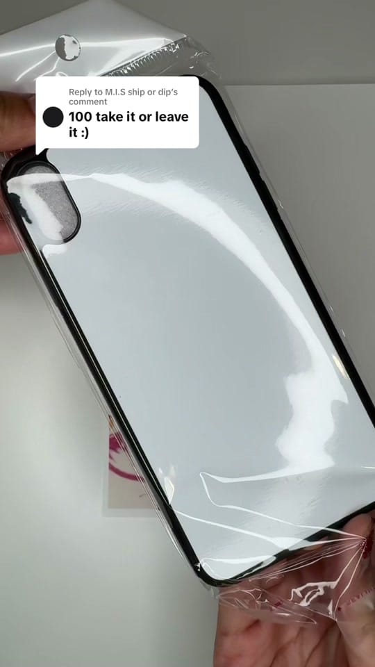 Post 6 by Mai Cases on TikTok (video)