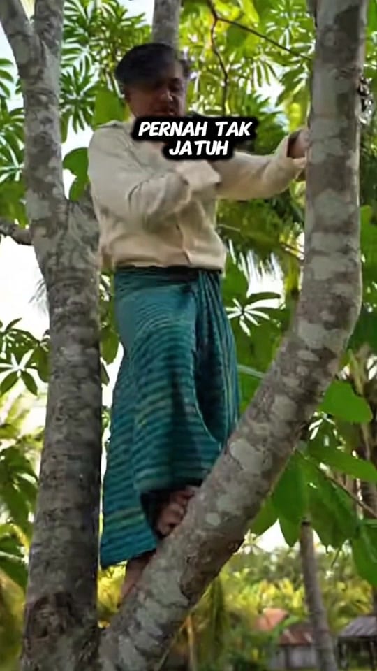 Post 2 by Azam Perawat Al Ayyubi on TikTok (video)