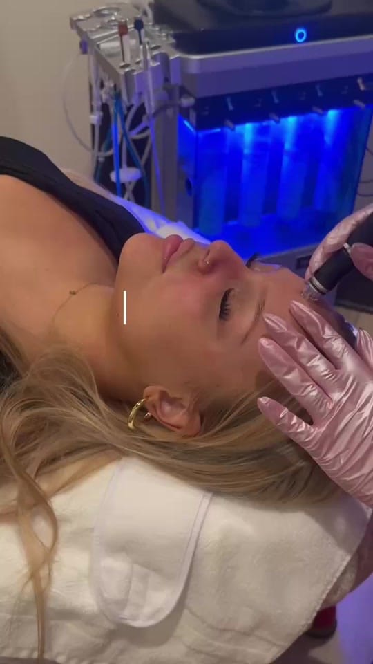Post 3 by nav | seattle esthetician🫧 on TikTok (video)
