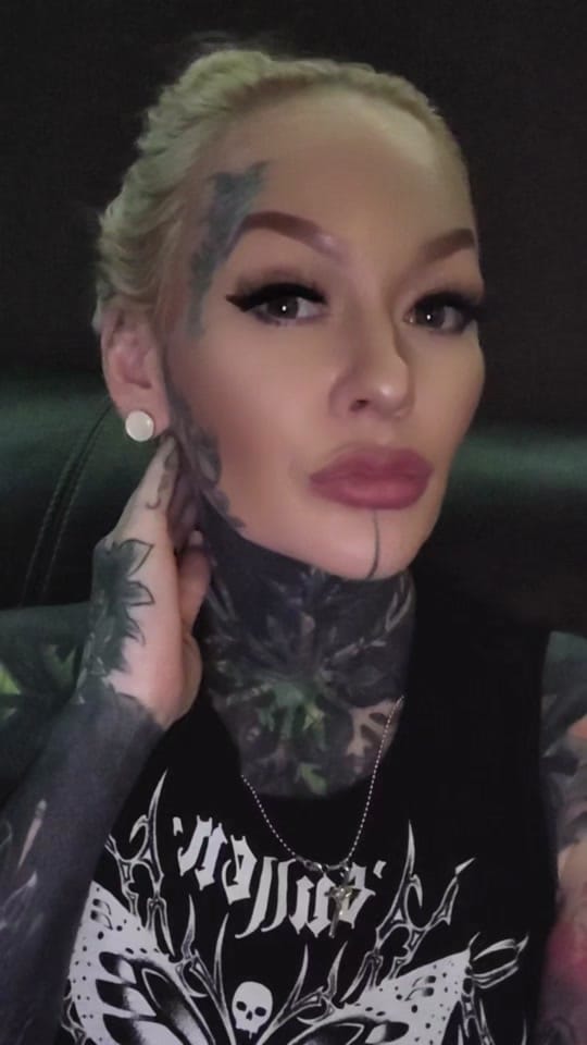 Post 8 by Rachel Sellers on TikTok (video)