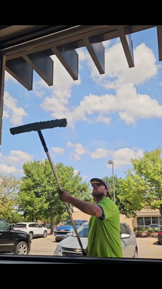 Post 3 by Mighty Pro Clean on TikTok (video)