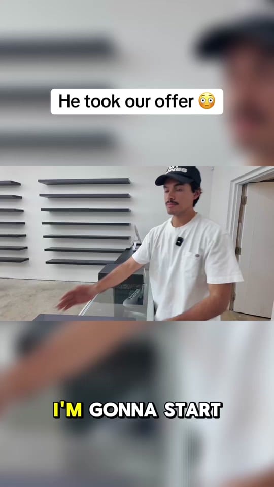 Post 10 by sneakersouffle on TikTok (video)