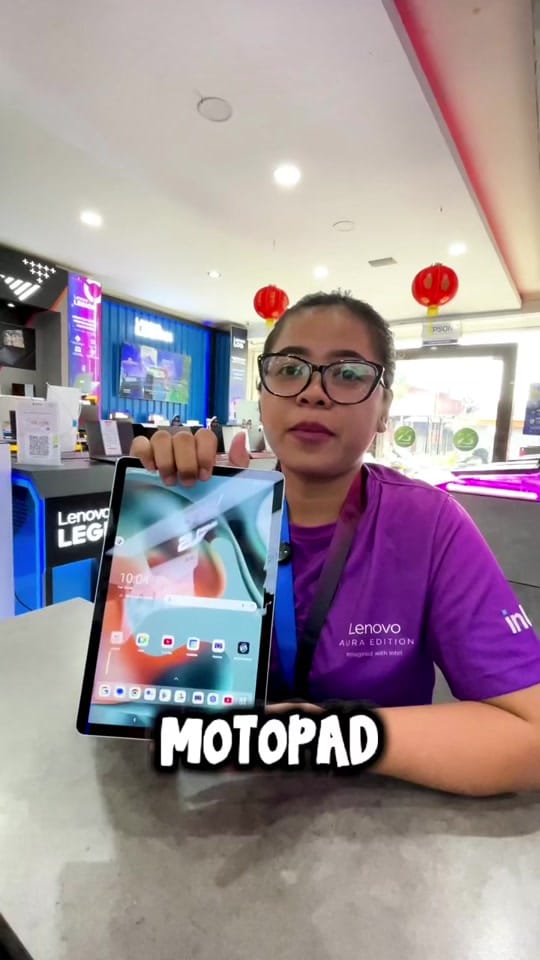 Post 4 by Kana Komputer on TikTok (video)