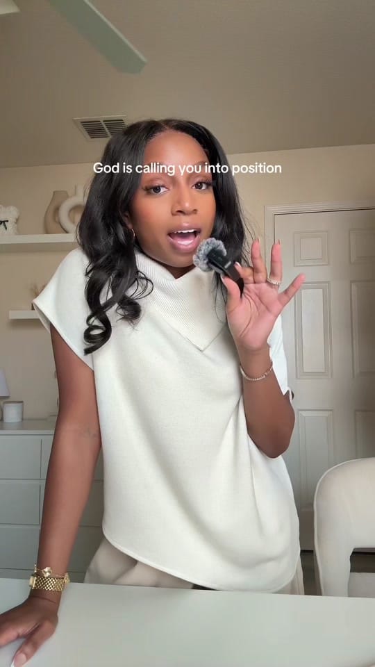 Post 3 by Kristen Taylor on TikTok (video)